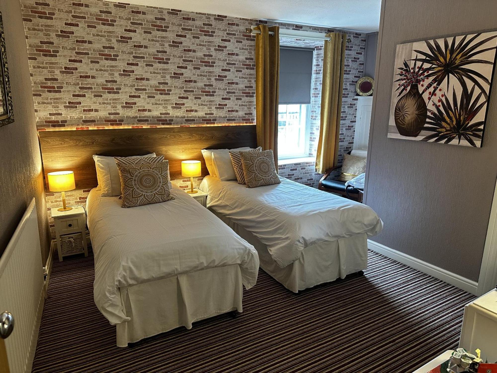 The Cricketers Arms Hotel Барнард Касъл Екстериор снимка