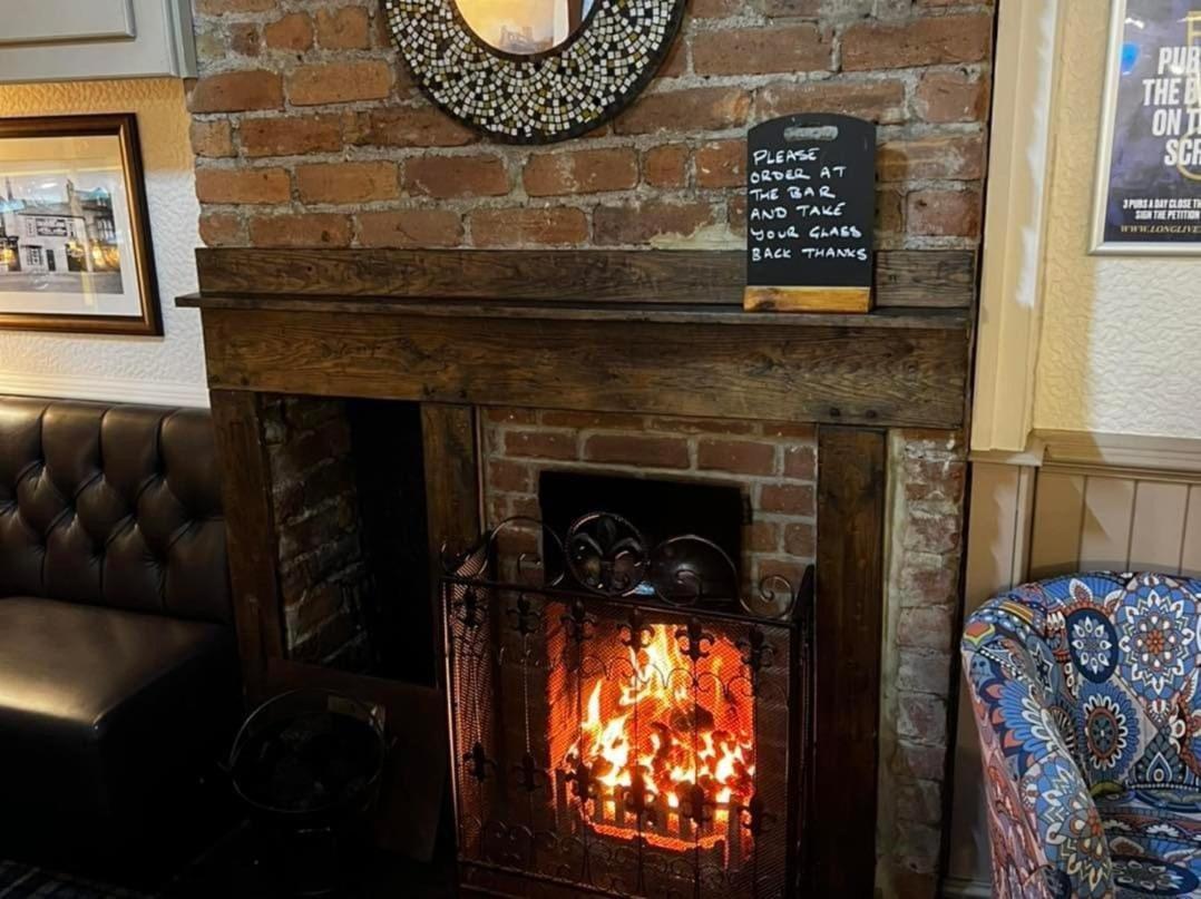 The Cricketers Arms Hotel Барнард Касъл Екстериор снимка