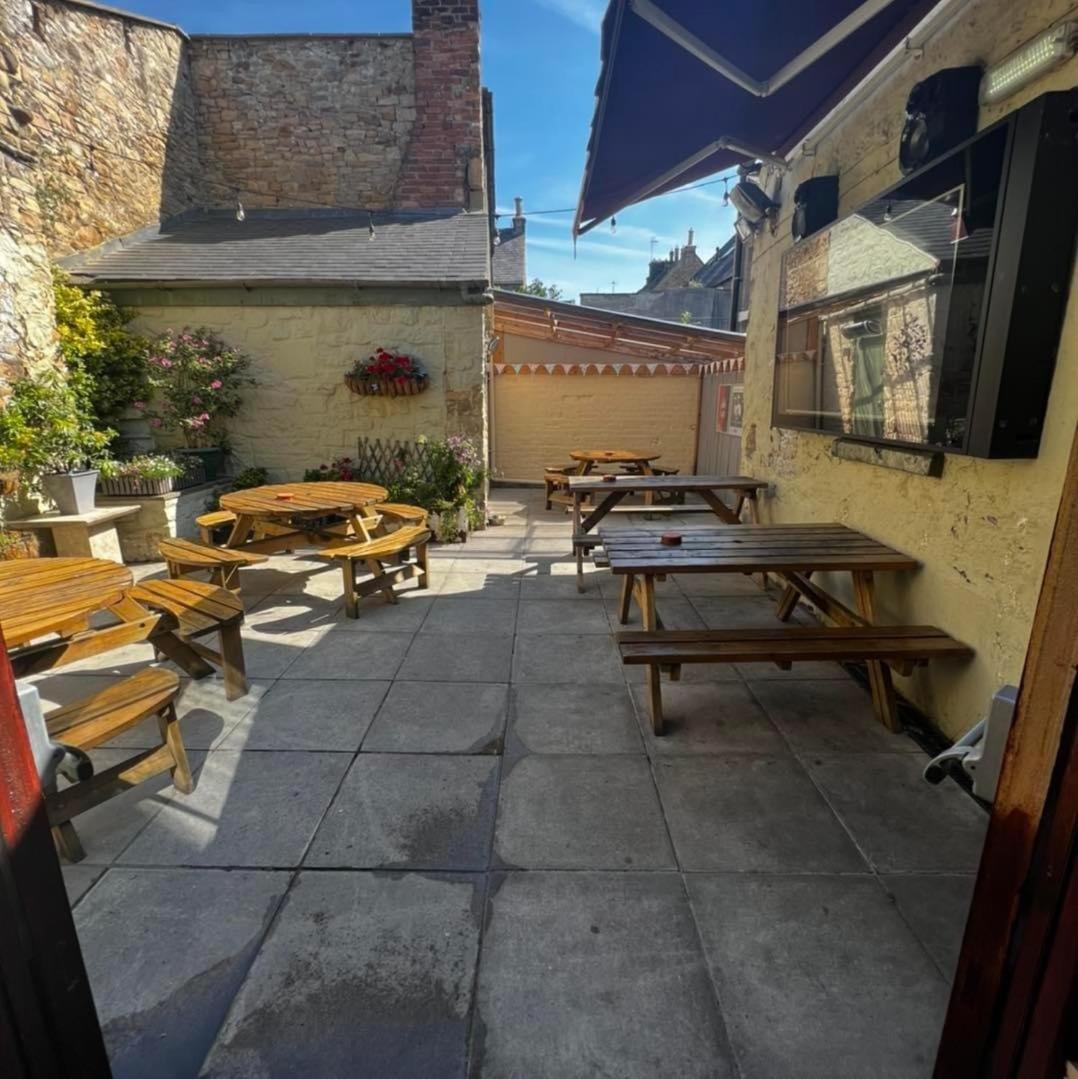 The Cricketers Arms Hotel Барнард Касъл Екстериор снимка
